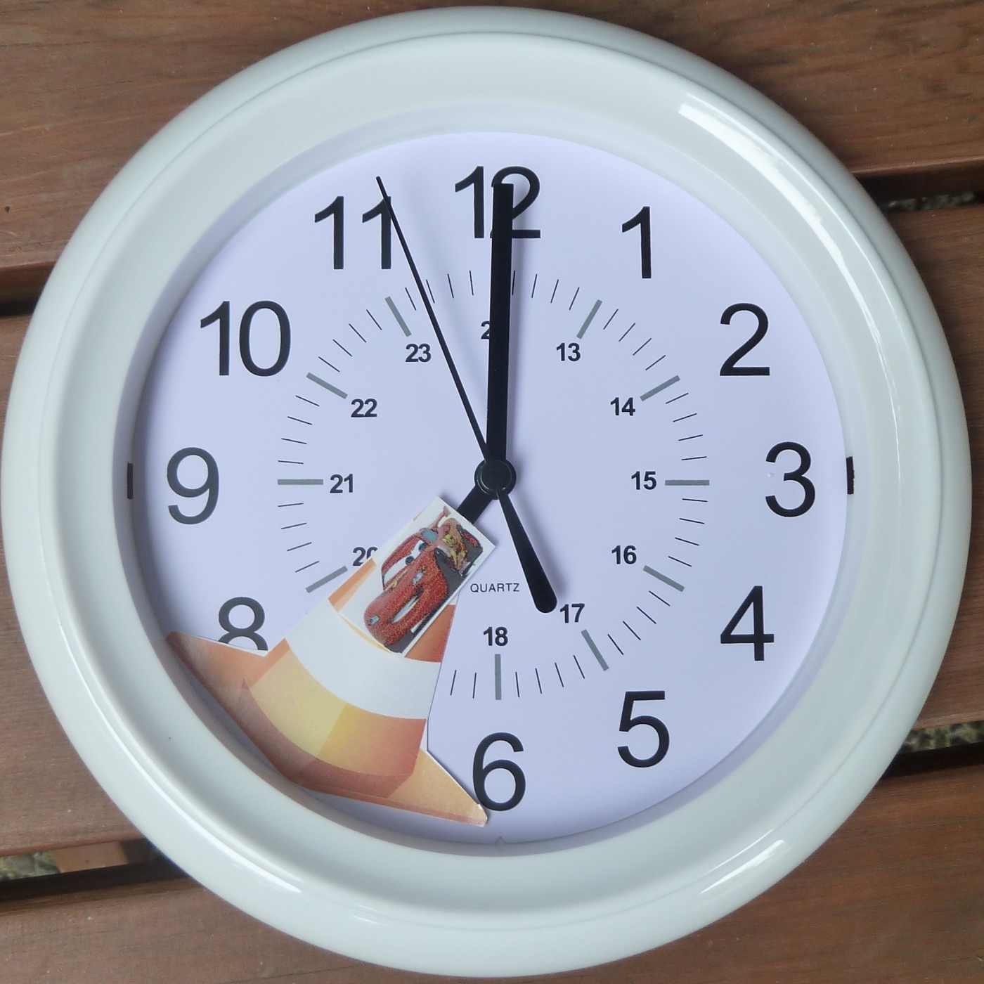 DIY Sleep Clock for toddlers, Lightening McQueen and the Cozy Cone help you tell time.
